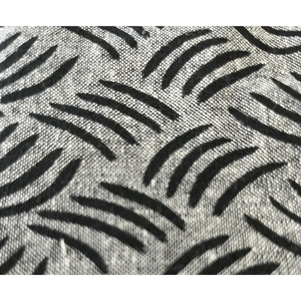Fabric‎ Quilt Craft Cotton Gray Black Robert Kaufman Balboa Design 18256 Remnant